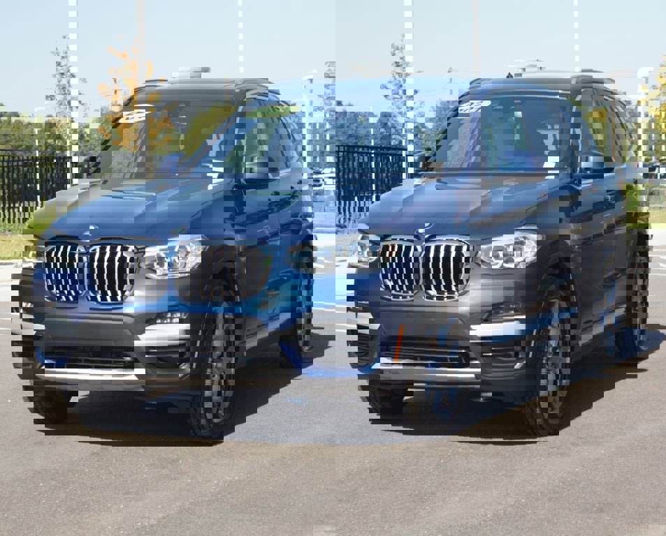 Used 2021 BMW X3 xDrive30i w/ Premium Package image 14