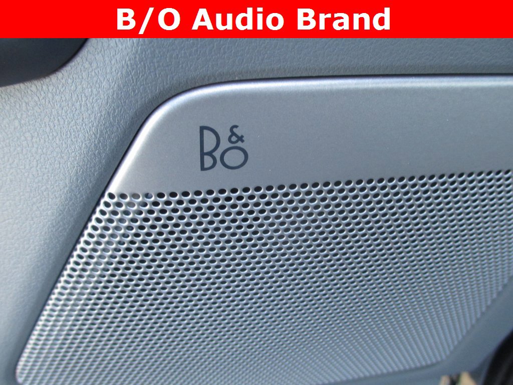 Used 2023 Ford F150 Lariat w/ Equipment Group 502A High image 18