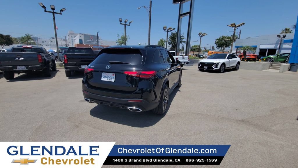 Used 2025 Mercedes-Benz GLC 300 image 7