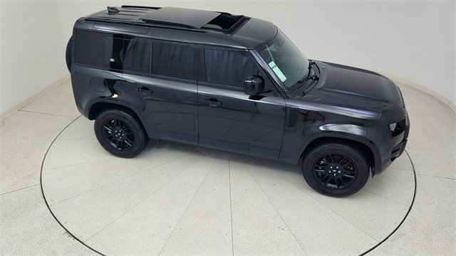 Used 2024 Land Rover Defender 110 S image 76