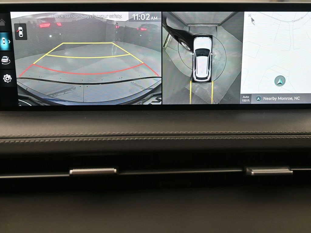 Used 2022 Genesis GV70 3.5T Sport w/ Sport Advanced Package image 12