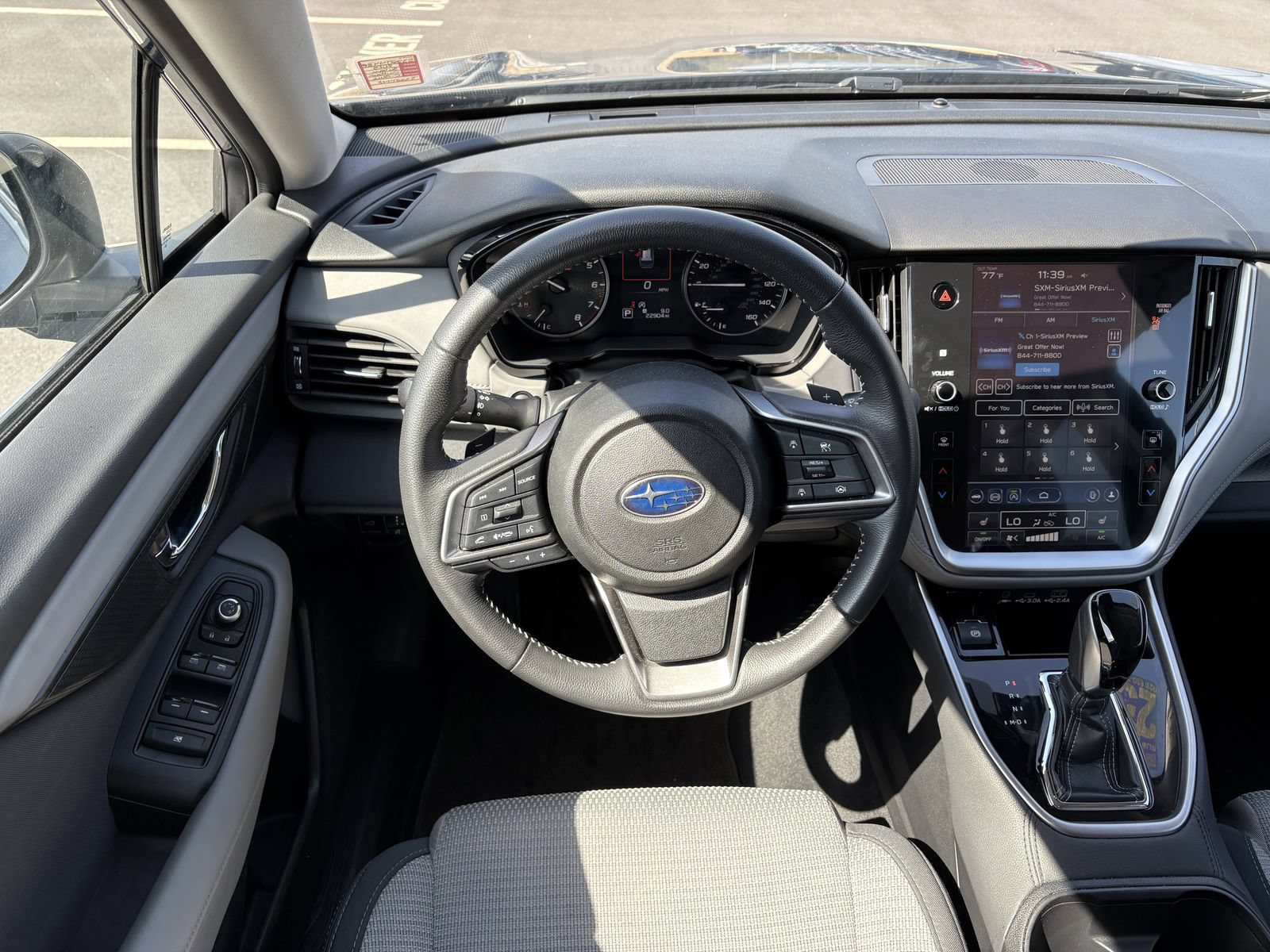 Used 2025 Subaru Outback Premium AWD/4WD image 14