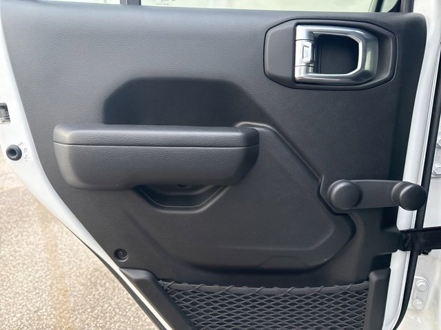 Used 2022 Jeep Wrangler Unlimited Sport image 30