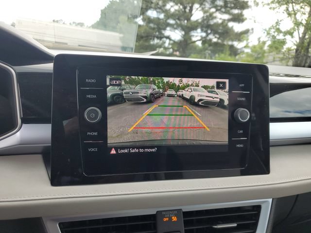 New 2026 Volkswagen Taos SE FWD image 23