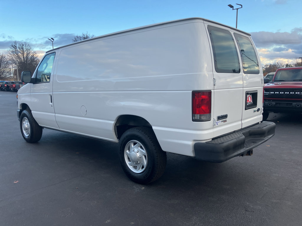 Used 2014 Ford E-350 and Econoline 350 Super Duty image 6