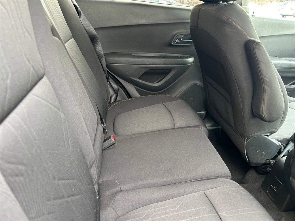 Used 2017 Chevrolet Trax LT image 22