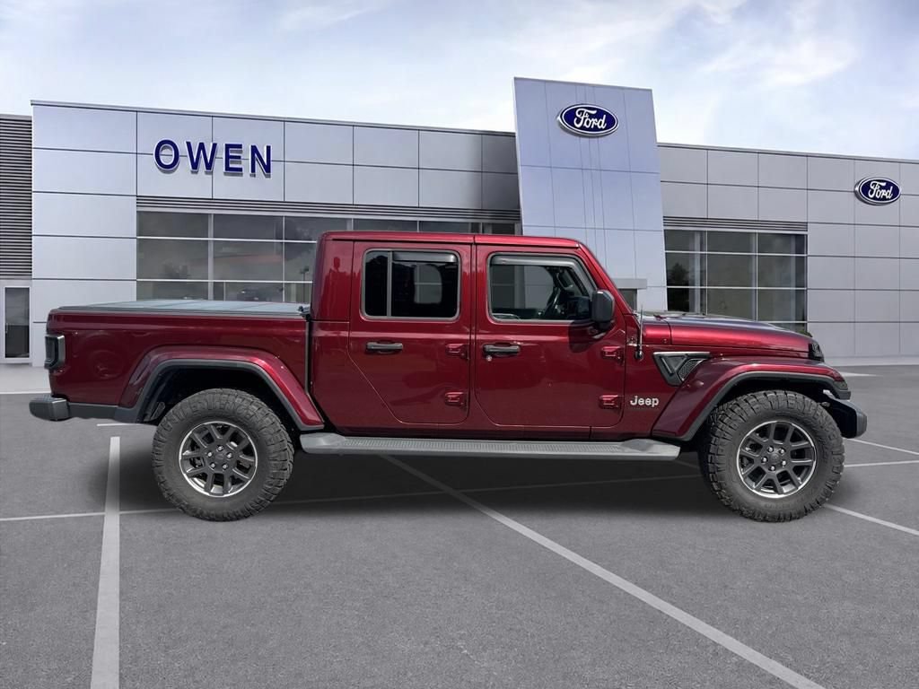 Used 2021 Jeep Gladiator Overland AWD/4WD image 7
