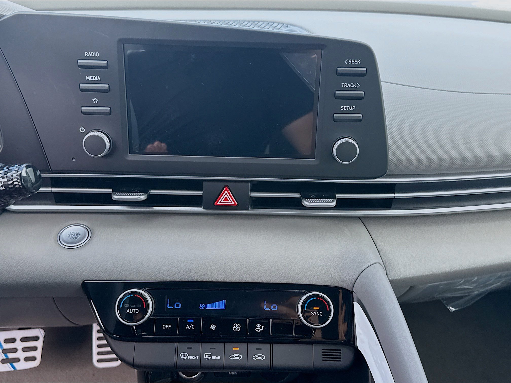 New 2026 Hyundai Elantra Sport FWD image 10