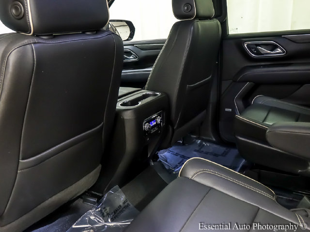 Used 2022 GMC Yukon SLT w/ SLT Luxury Package AWD/4WD image 12