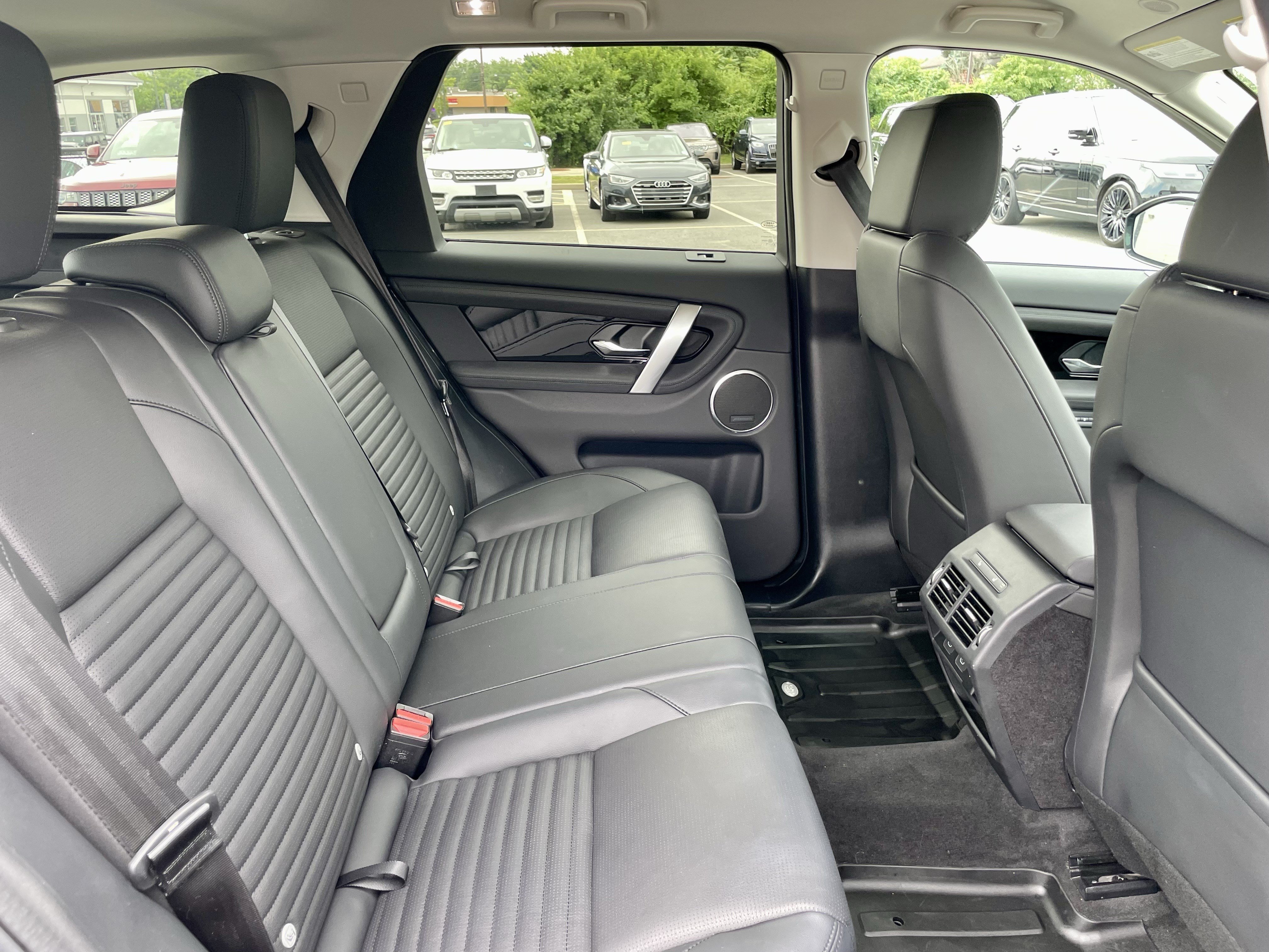 Certified 2025 Land Rover Discovery Sport S AWD/4WD image 31