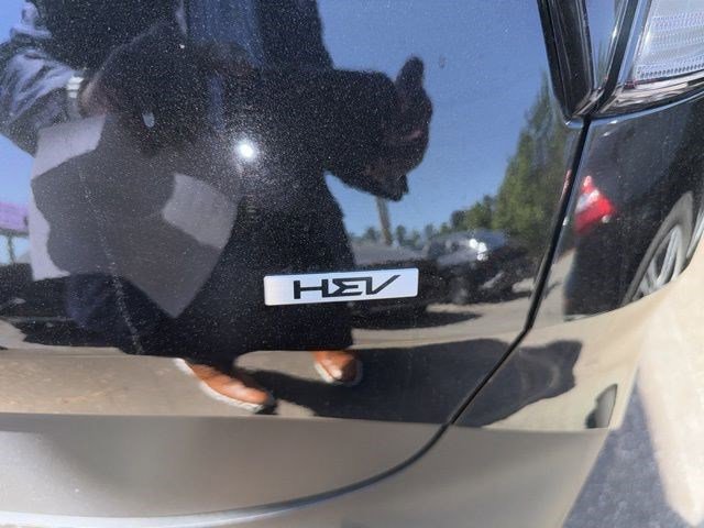 Used 2025 Kia Sportage LX image 8