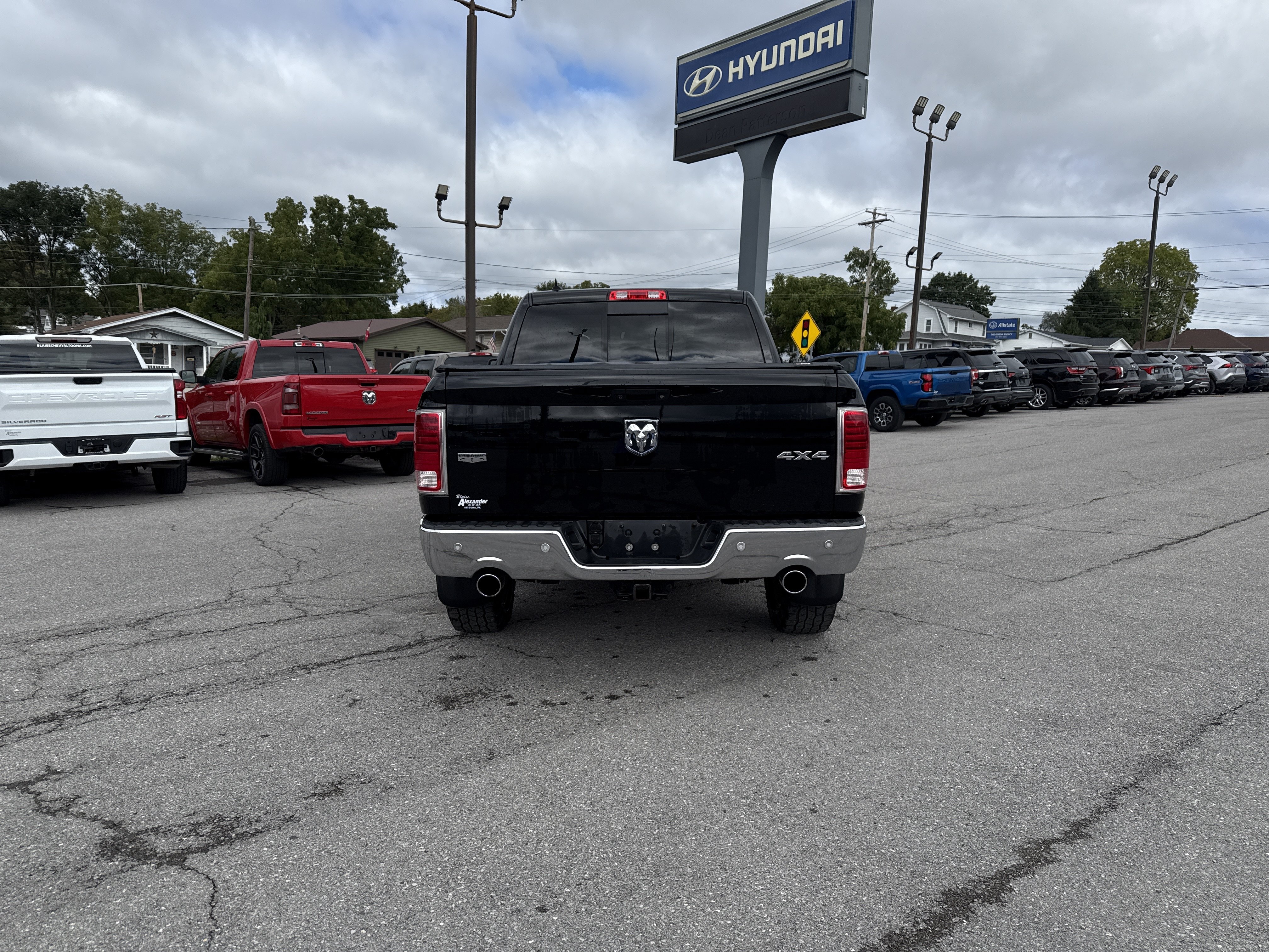 Used 2014 RAM 1500 Laramie AWD/4WD image 4