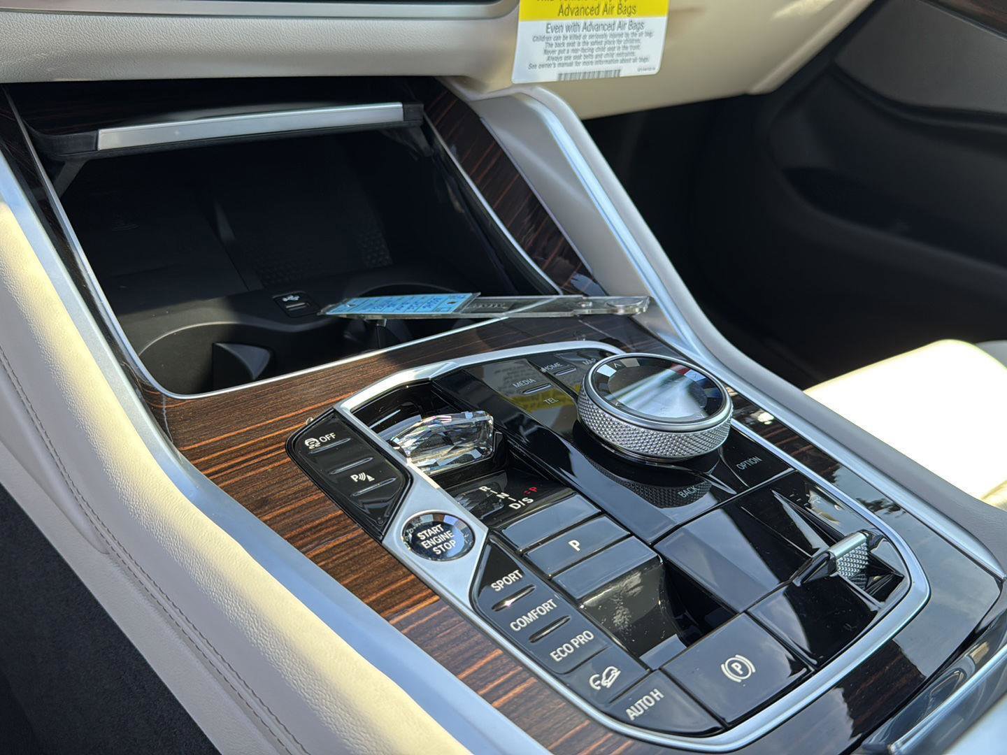 New 2026 BMW X6 xDrive40i w/ Executive Package image 24