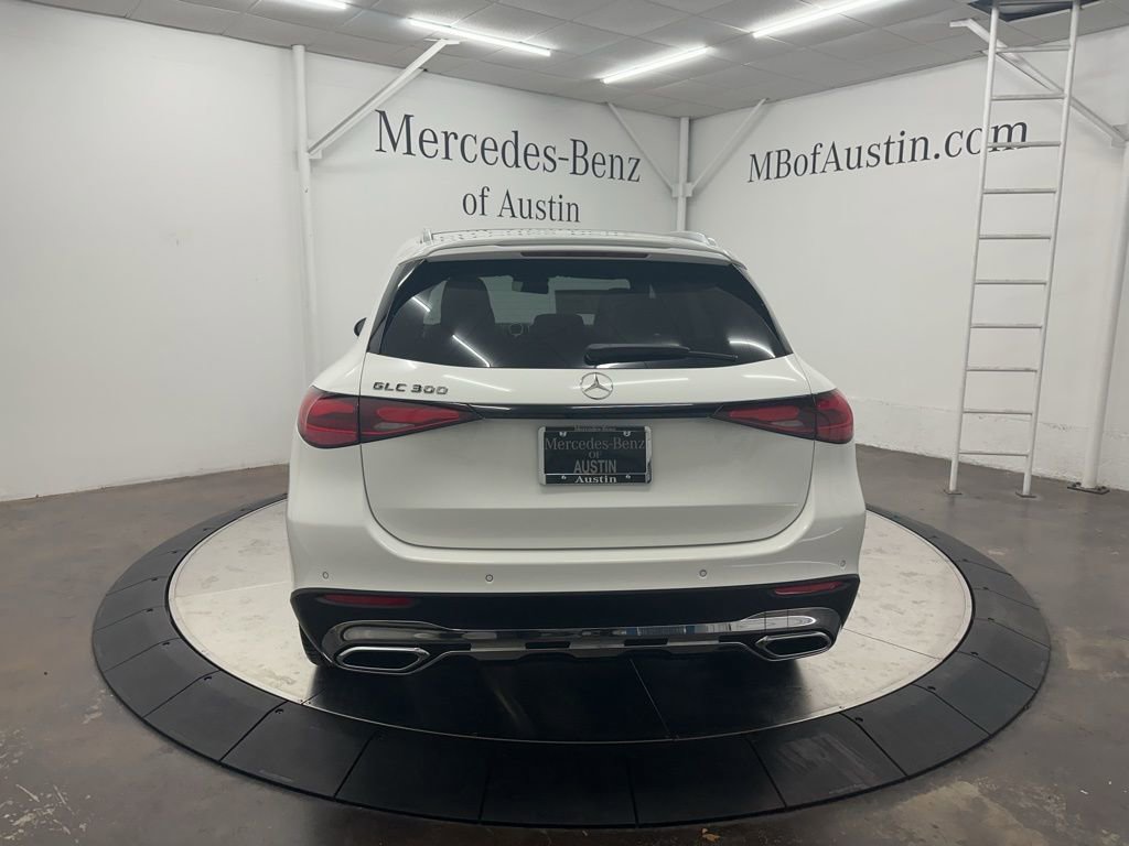 New 2026 Mercedes-Benz GLC 300 image 6