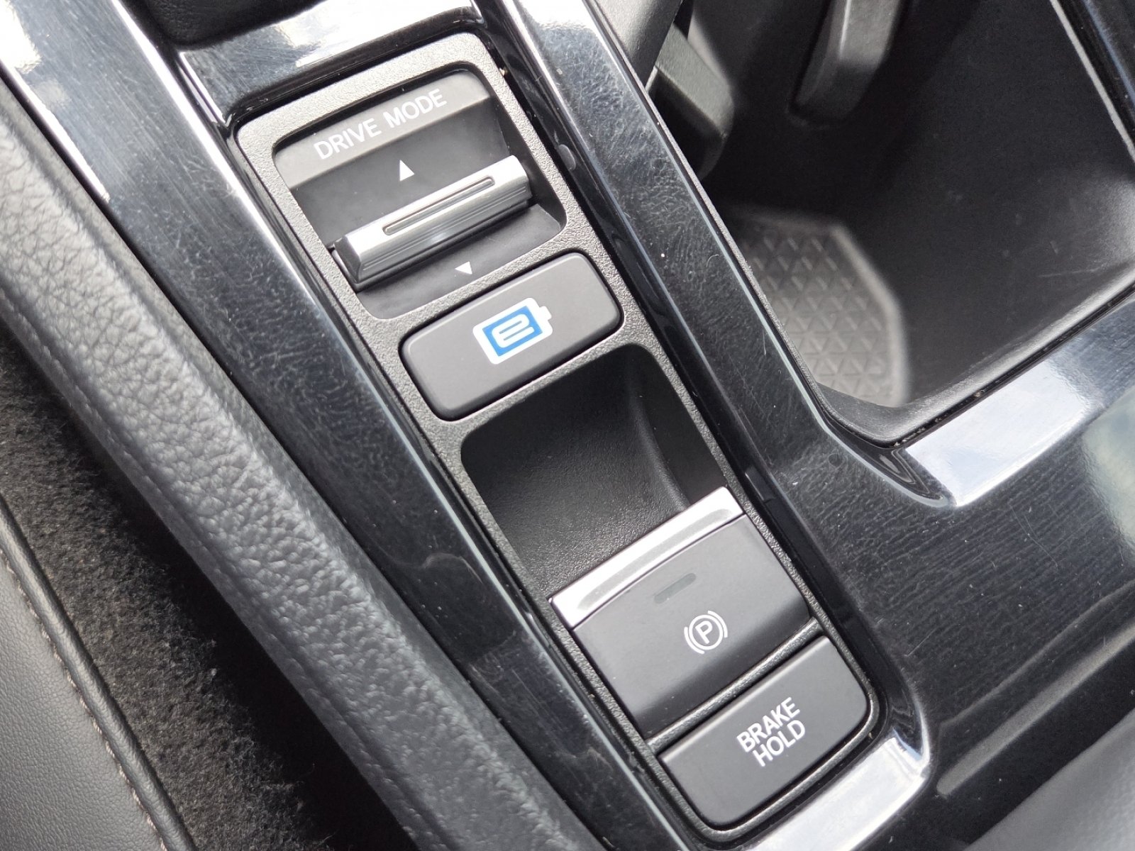 Used 2025 Honda Accord Sport image 33