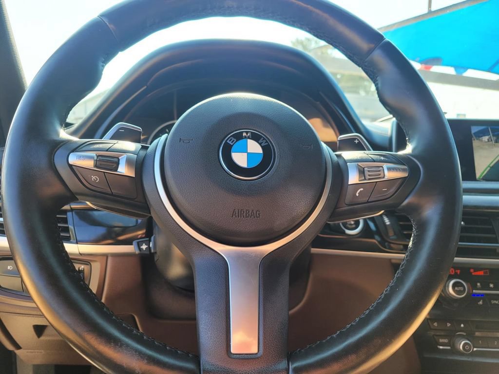 Used 2018 BMW X5 xDrive50i w/ Dynamic Handling Package AWD/4WD image 27