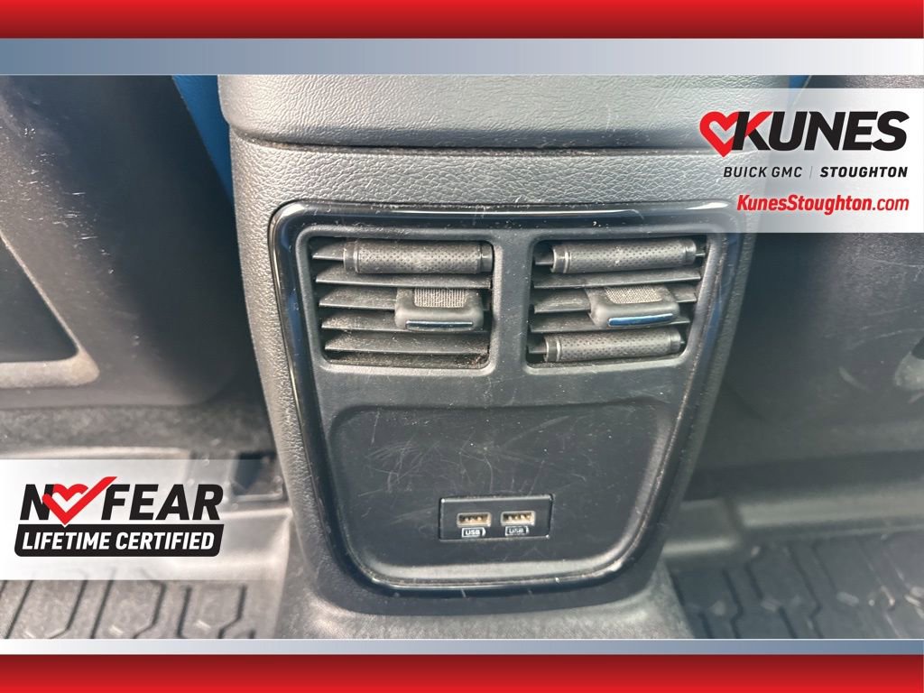 Used 2022 Dodge Charger R/T w/ Performance Handling Group image 43