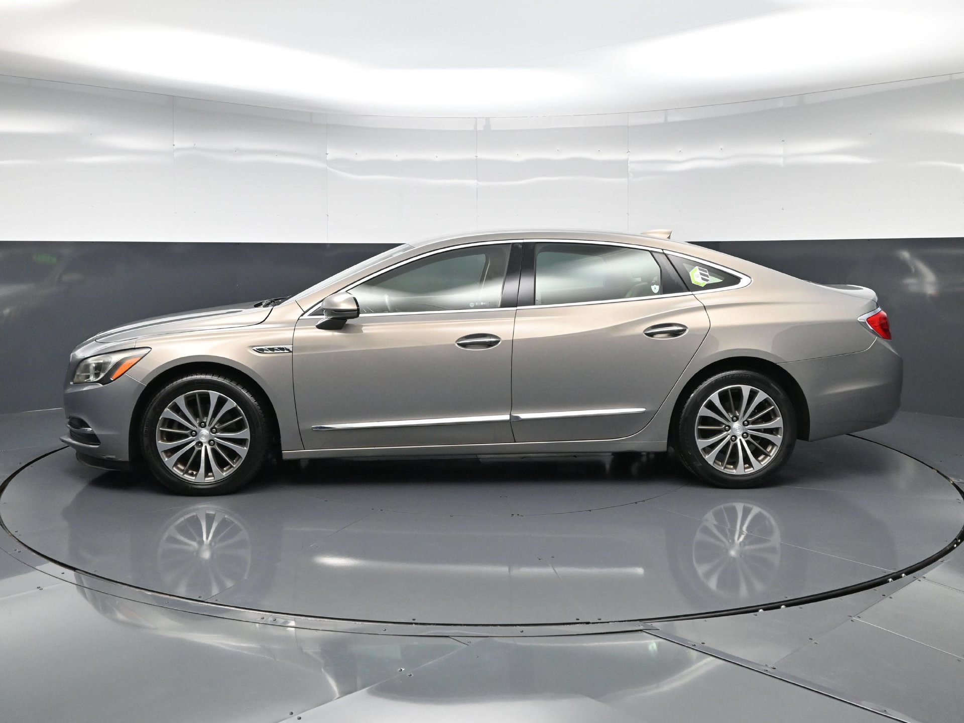 Used 2017 Buick LaCrosse Essence w/ Sights and Sounds Package FWD image 5