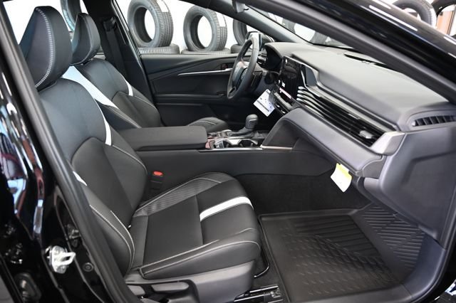 New 2026 Toyota Camry SE FWD image 11