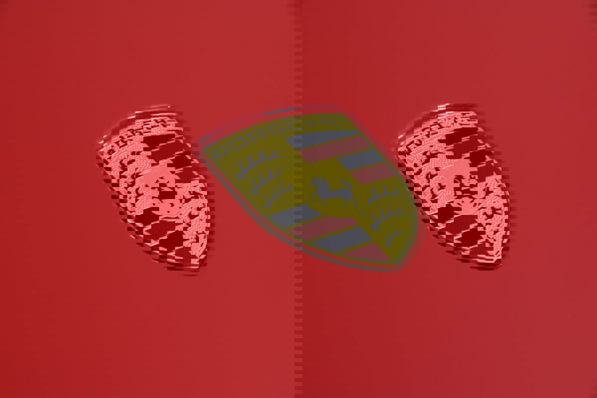 Used 2023 Porsche 718 Cayman S w/ Sport Chrono Package image 17