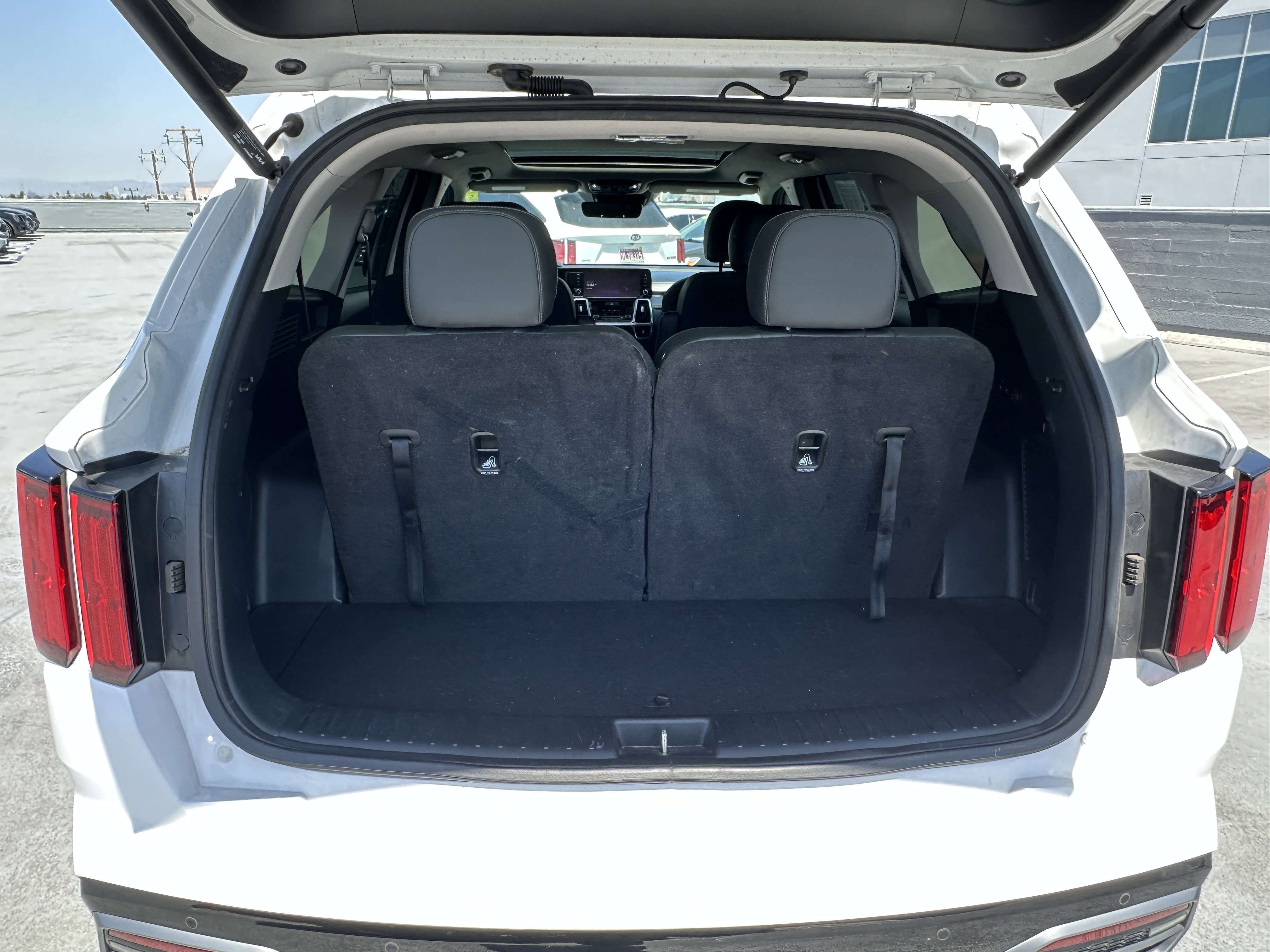 Used 2023 Kia Sorento SX FWD image 22