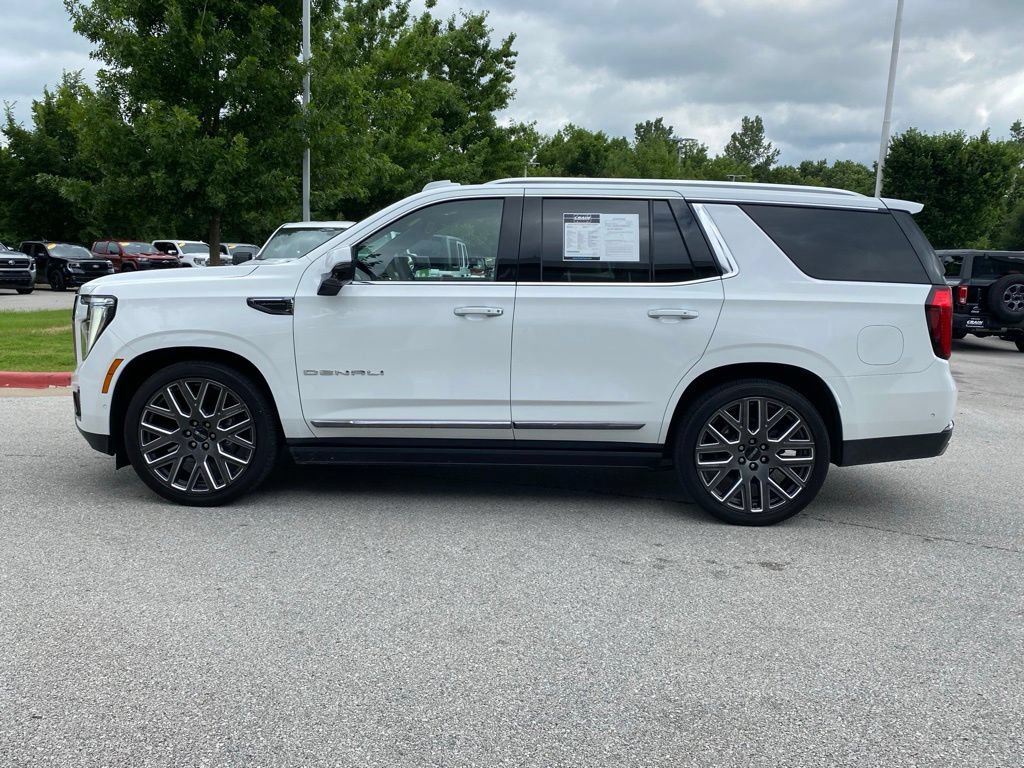 Used 2026 GMC Yukon Denali Ultimate AWD/4WD image 4
