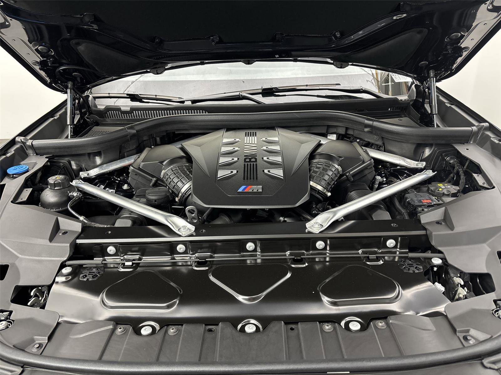 New 2026 BMW X5 M60i image 20