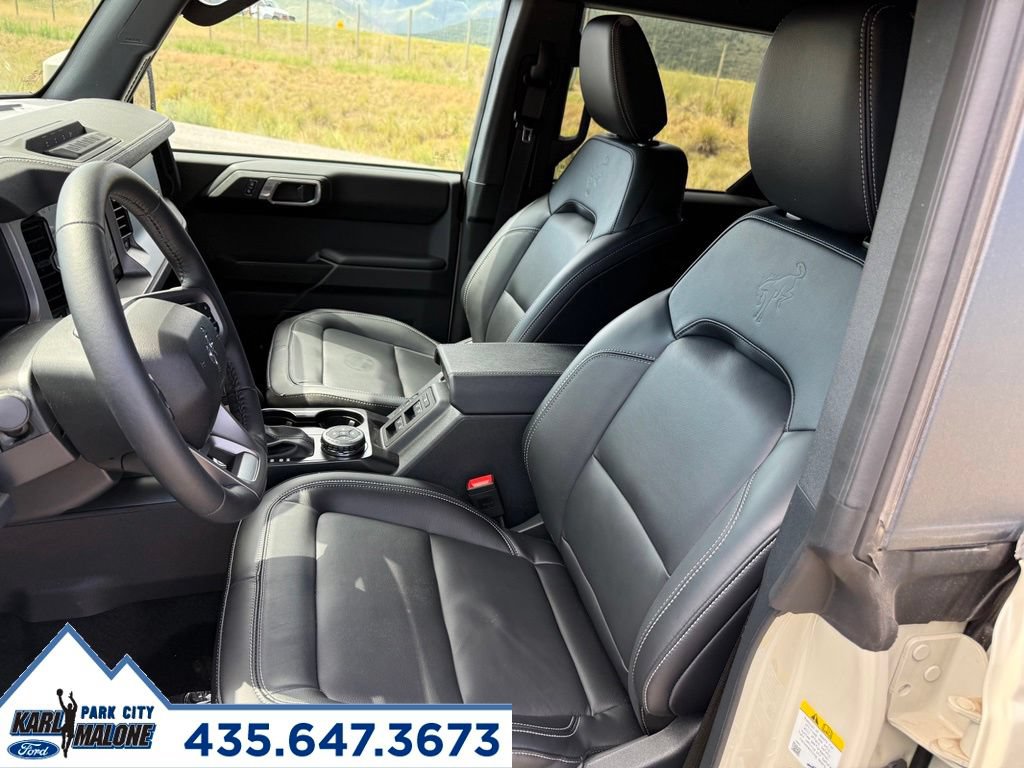New 2026 Ford Bronco Outer Banks w/ Sasquatch Package AWD/4WD image 14