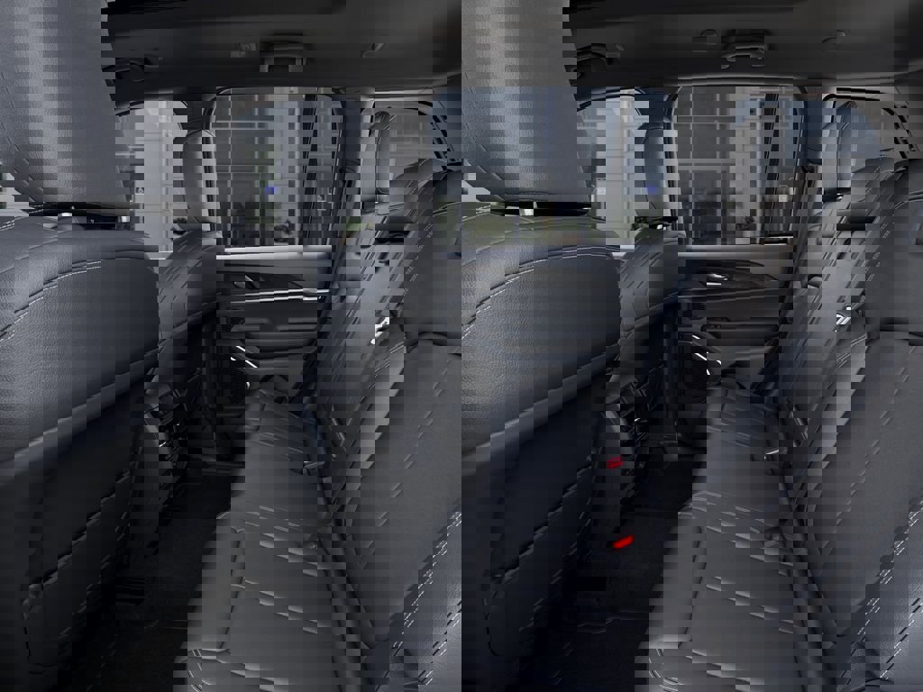 New 2026 Jeep Grand Cherokee Limited w/ Limited Altitude Package AWD/4WD image 23