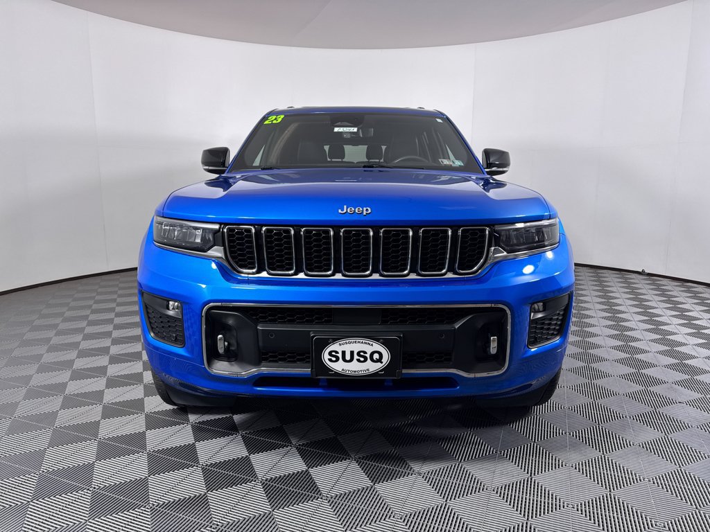 Used 2023 Jeep Grand Cherokee L Overland w/ Luxury Tech Group IV AWD/4WD image 2