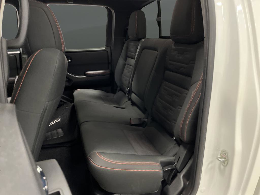 Used 2023 Nissan Frontier PRO-4X image 30
