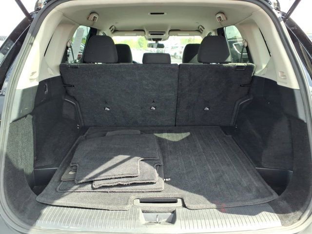 Used 2022 Nissan Rogue SV AWD/4WD image 28