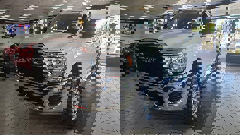 Used 2023 RAM 2500 Tradesman w/ Chrome Appearance Group