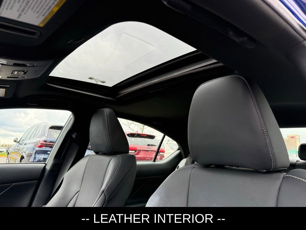 Used 2023 Lexus IS 350 F Sport AWD/4WD image 7