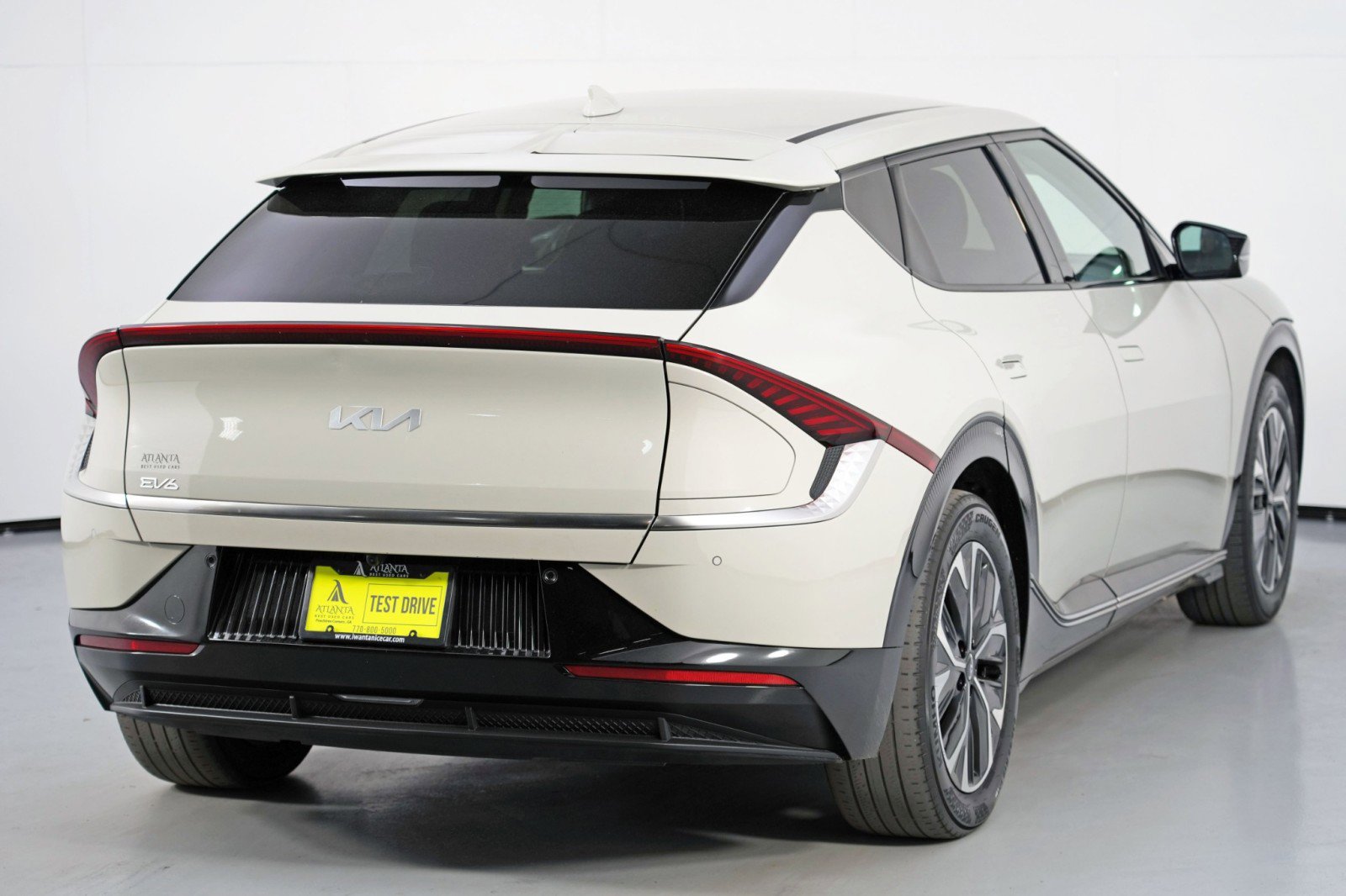 Used 2023 Kia EV6 Wind image 51