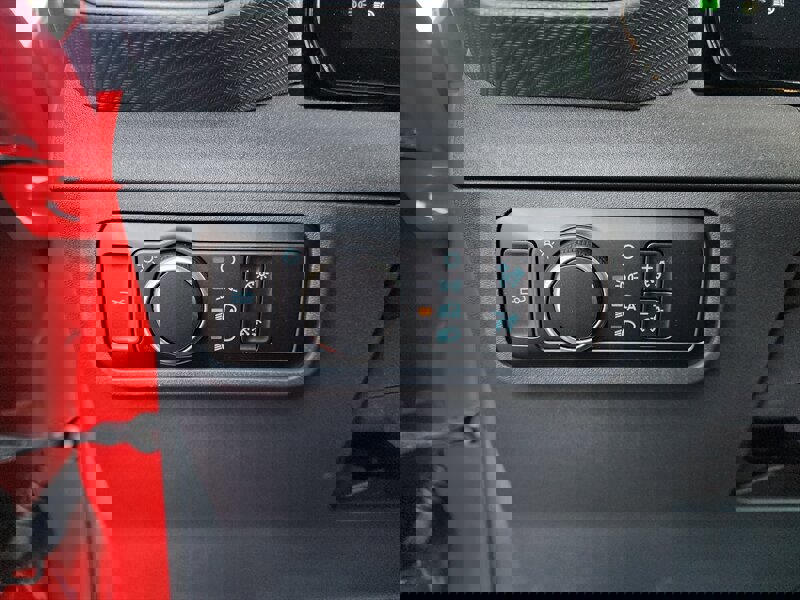 Used 2024 Ford Mustang Dark Horse image 32