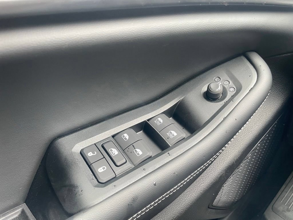 New 2026 Jeep Grand Cherokee Laredo X AWD/4WD image 14
