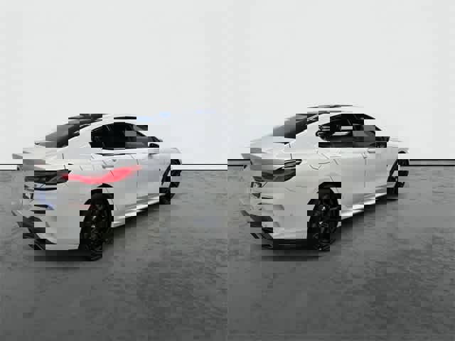 Used 2022 BMW M850i Gran Coupe xDrive image 4