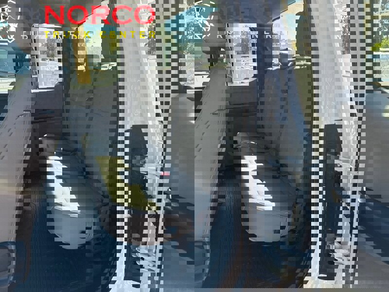 Used 2022 Ford F250 XL w/ STX Appearance Package image 17