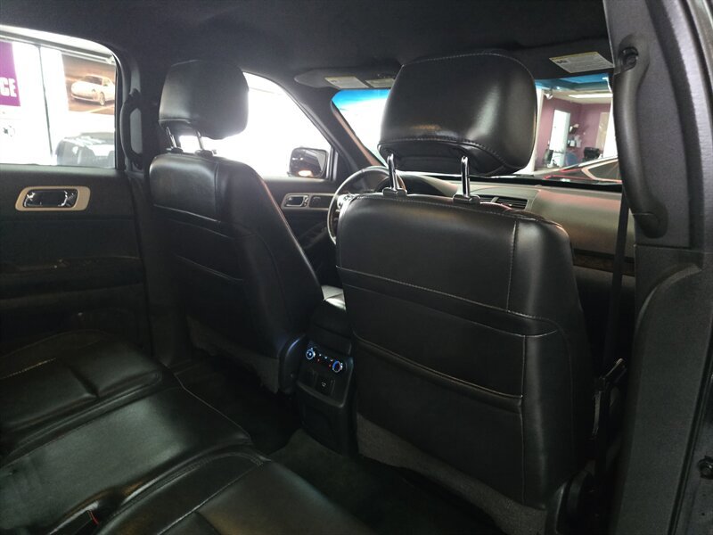 Used 2015 Ford Explorer Limited image 19