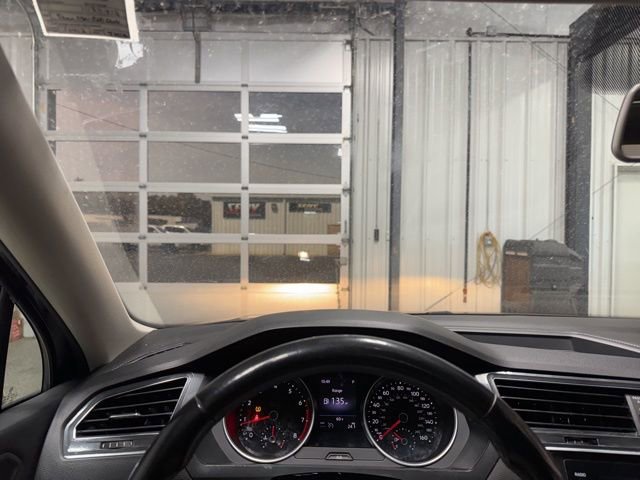 Used 2019 Volkswagen Tiguan SE FWD image 7
