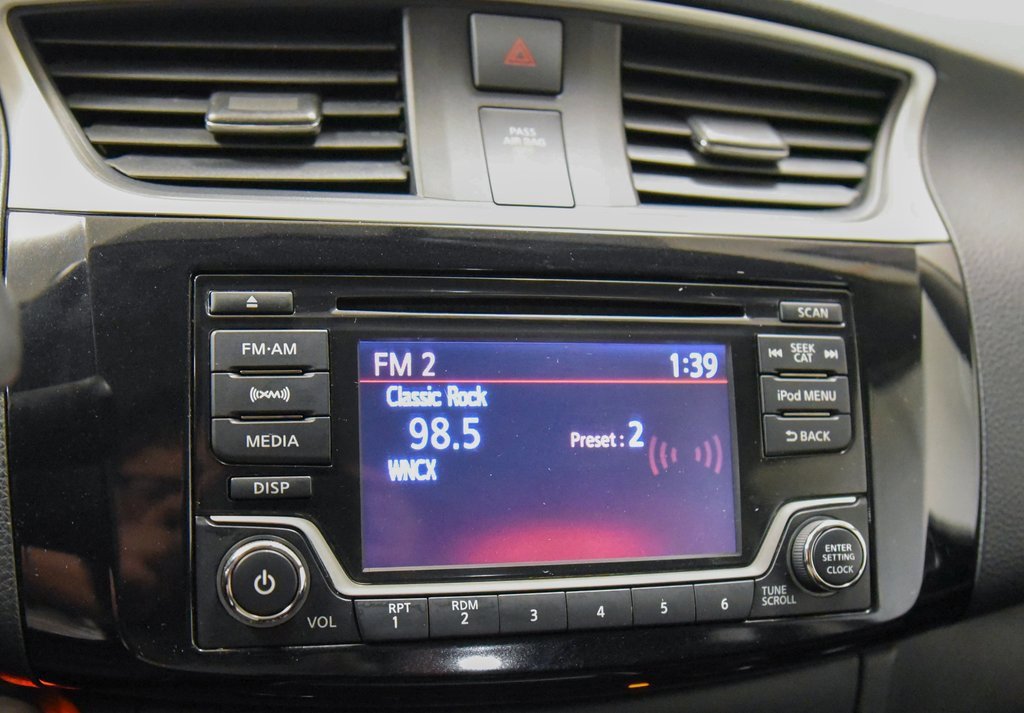 Used 2017 Nissan Sentra SV image 7