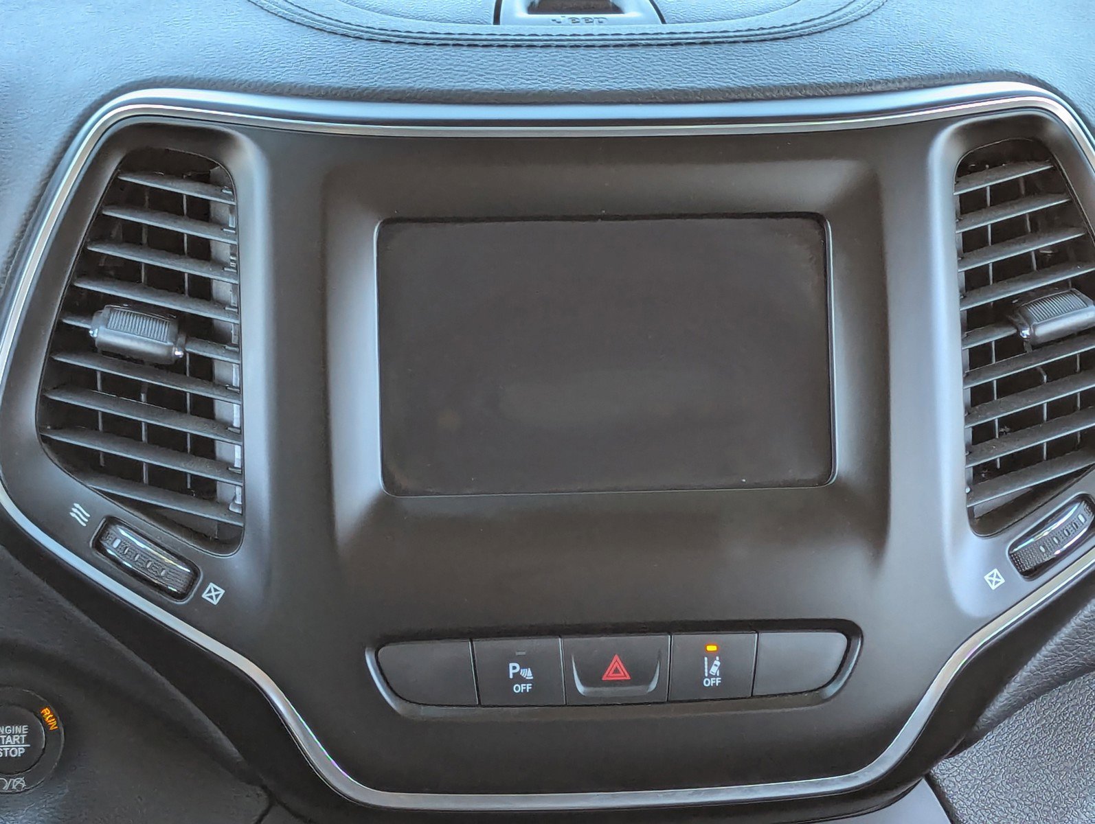 Used 2021 Jeep Cherokee Latitude Lux image 20