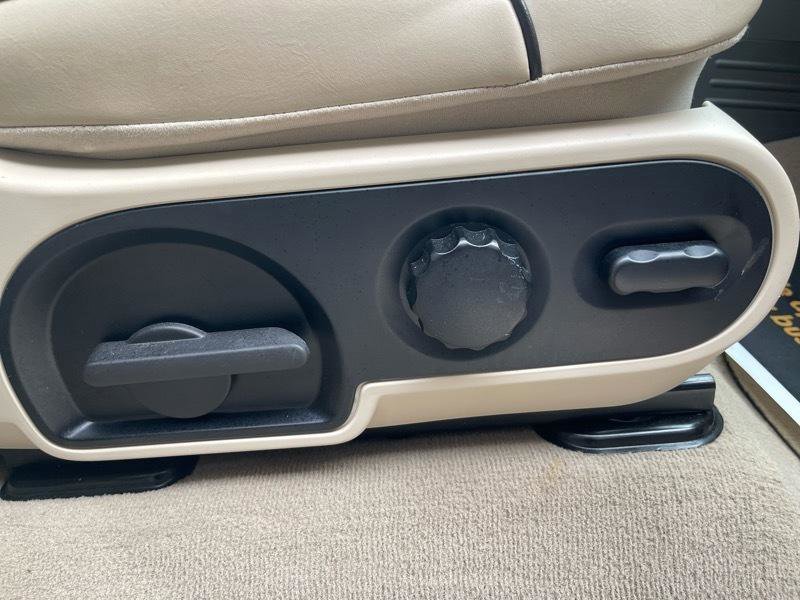 Used 2006 Lincoln Mark LT 4x4 image 49