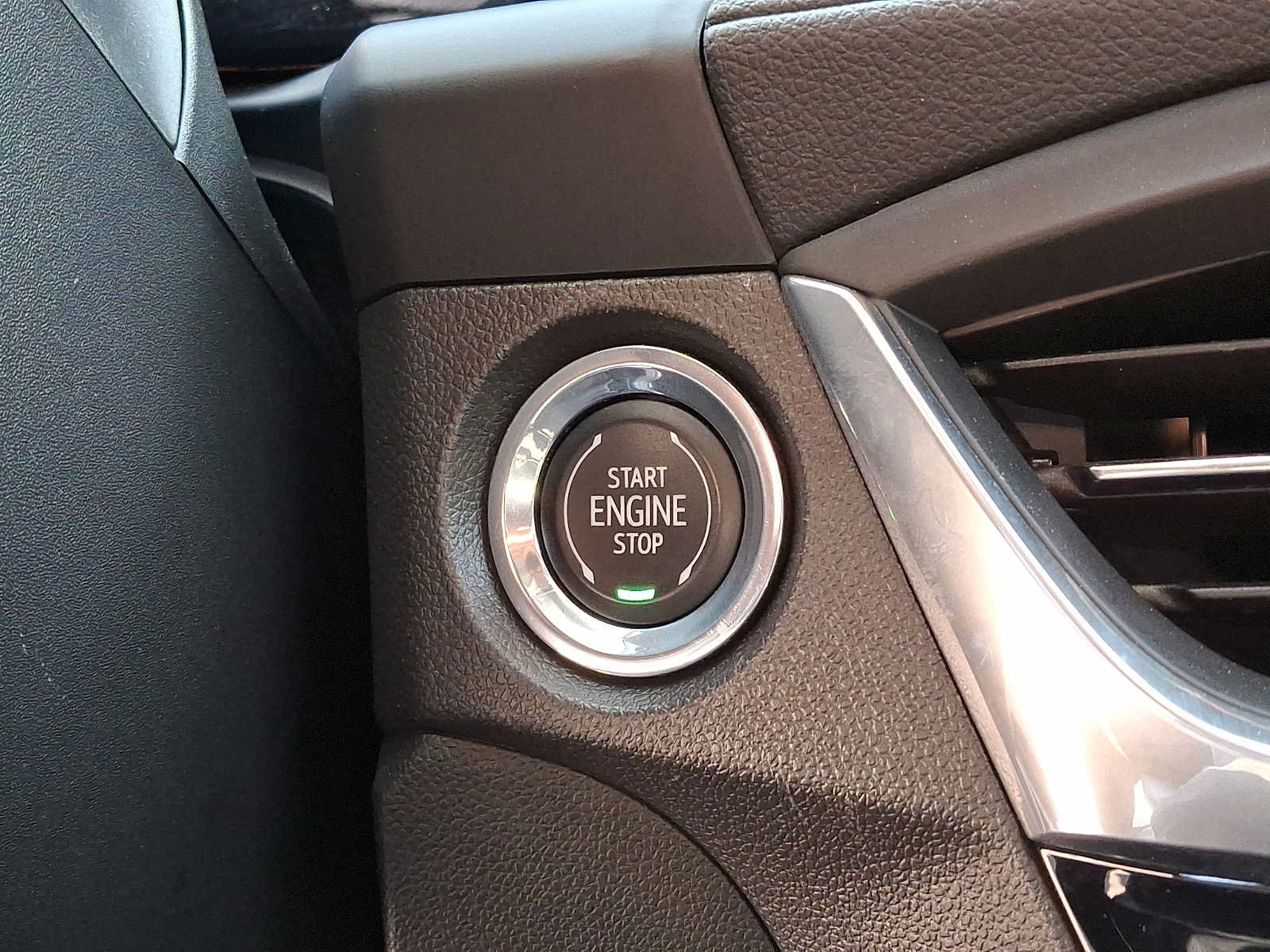 Used 2024 Buick Encore GX Sport Touring w/ Comfort Package FWD image 24