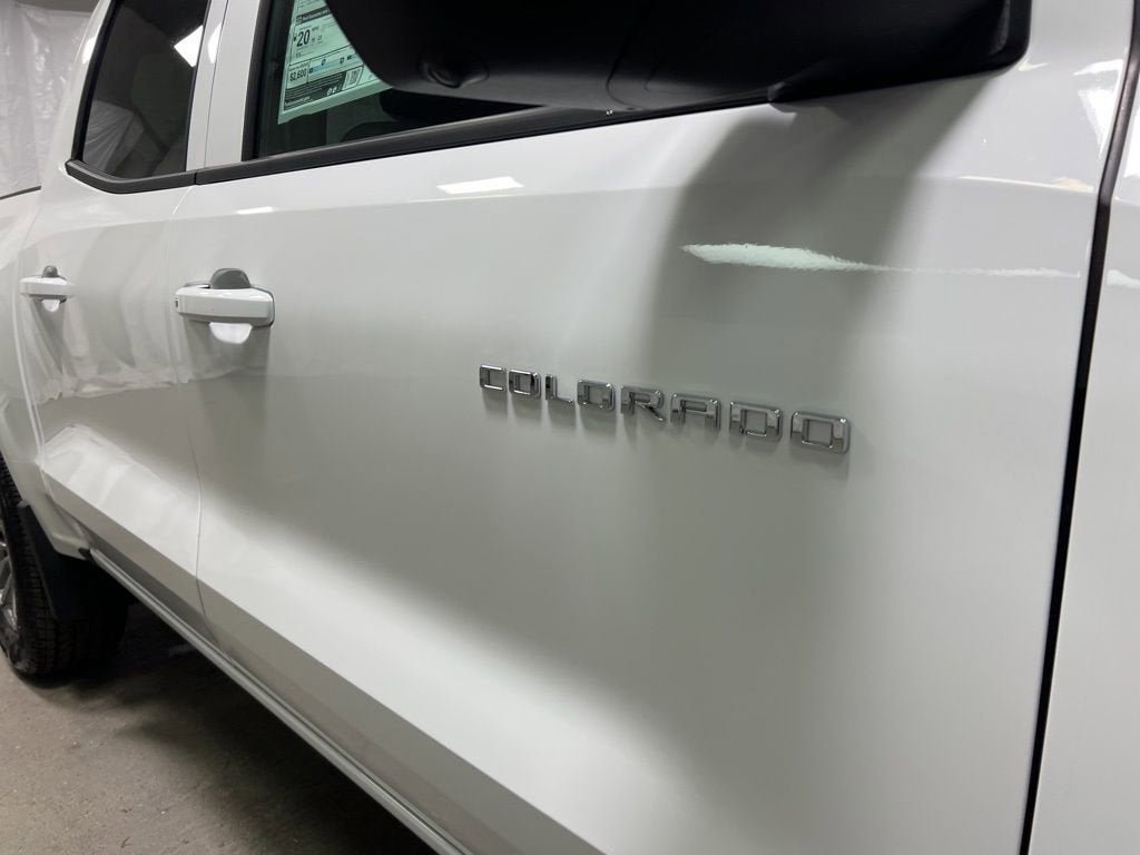 New 2025 Chevrolet Colorado LT w/ LT Convenience Package RWD image 9