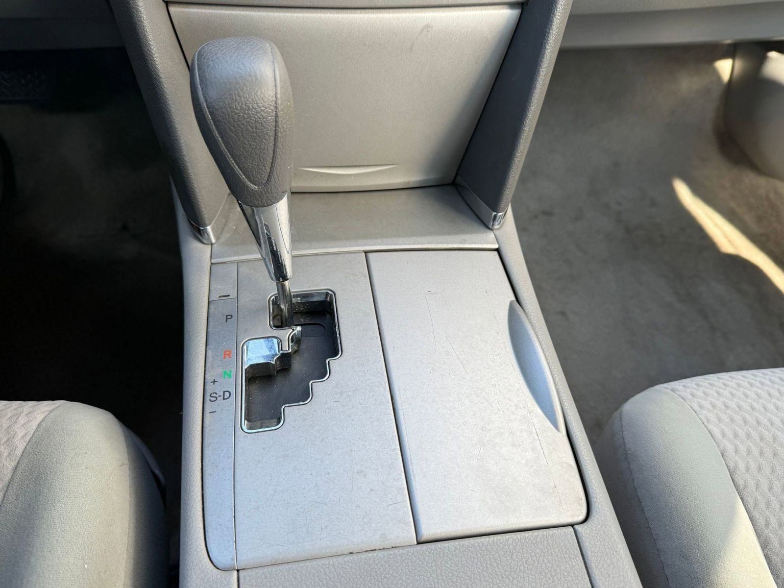 Used 2011 Toyota Camry LE w/ LE Extra-Value Pkg image 23