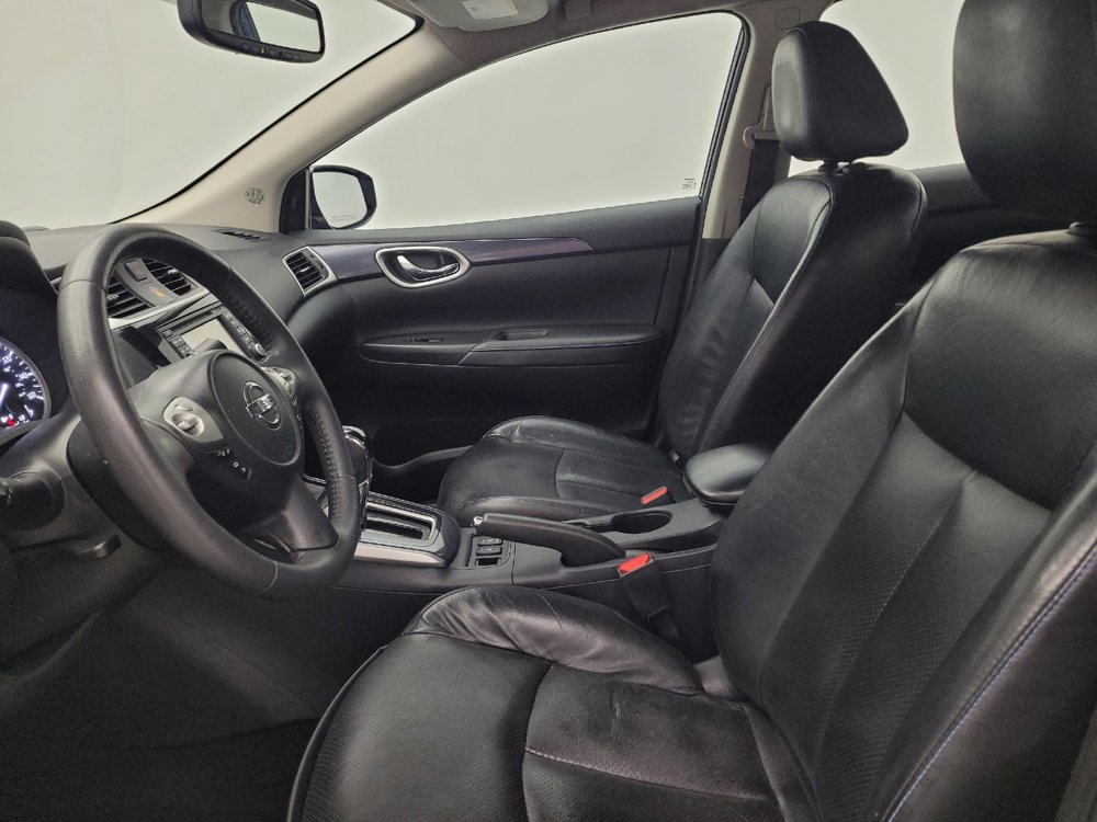 Used 2017 Nissan Sentra SR w/ SR Premium Technology Package FWD image 17