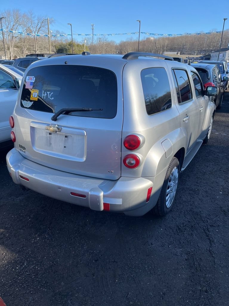 Used 2008 Chevrolet HHR LT FWD image 2