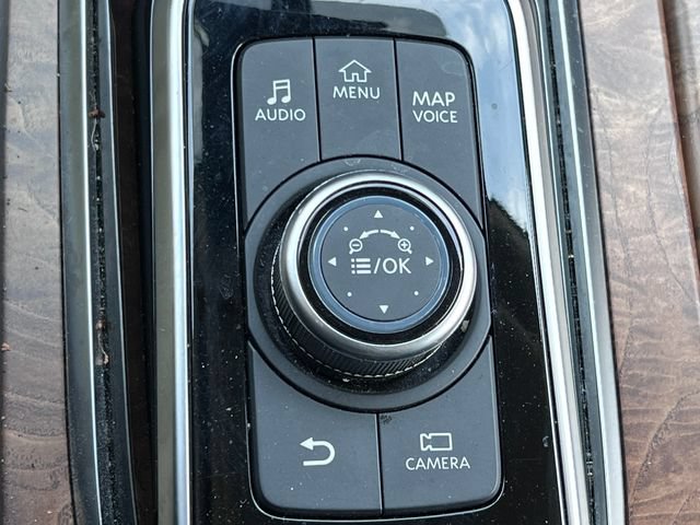 Used 2024 Nissan Armada SL w/ Captain's Chairs Package AWD/4WD image 28